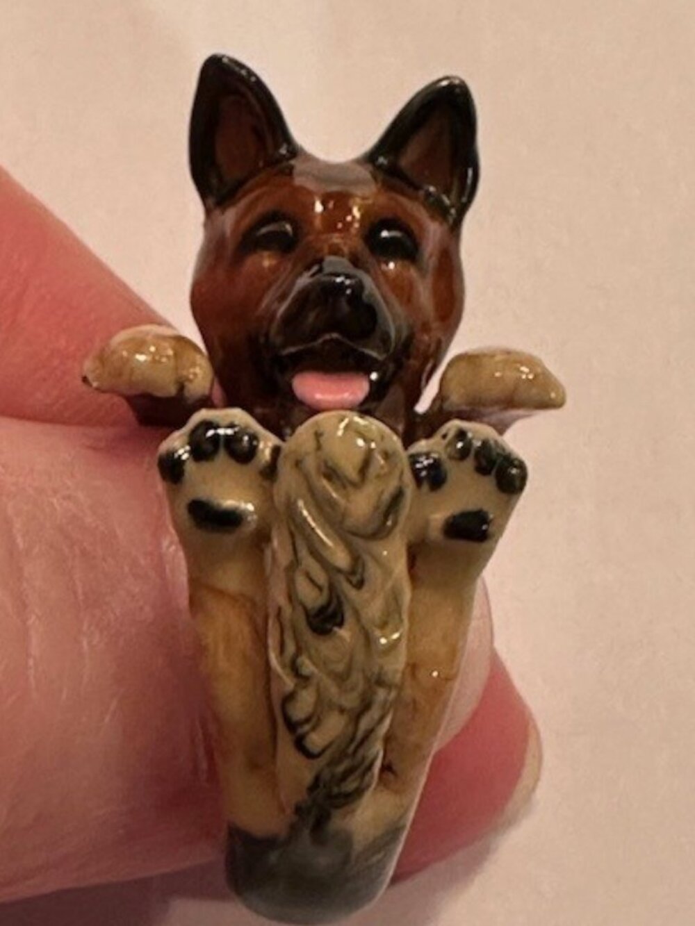 Dog Fever German Shepherd Dog Hug Ring (Sterling Silver Enamel - Large)
